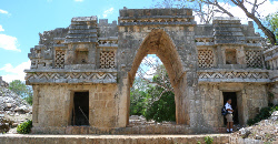 Site archeologique maya de Labna
